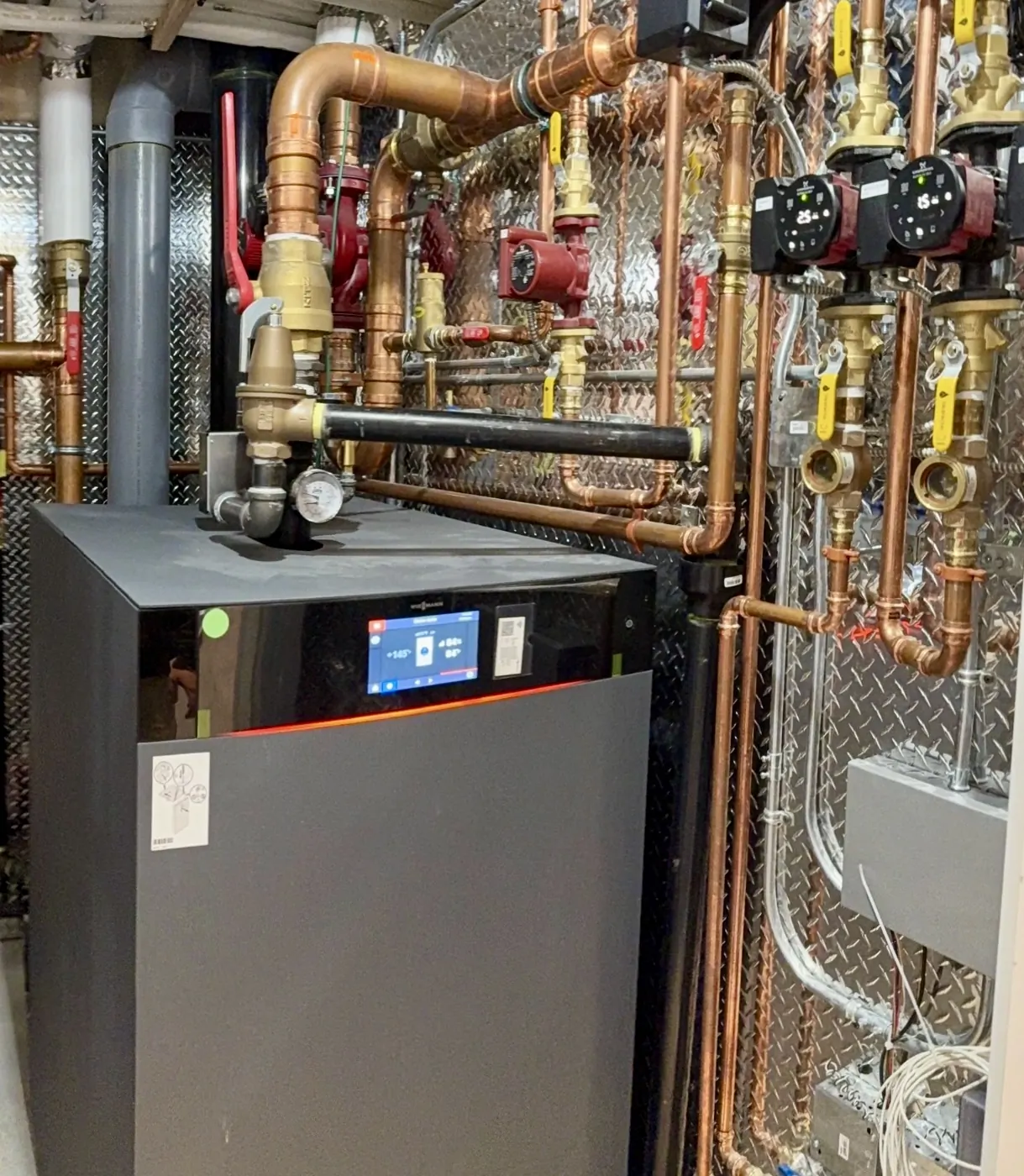 CRO Plumbing and Heating heating services project photo 2